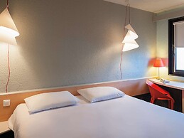 ibis Moulins Sud