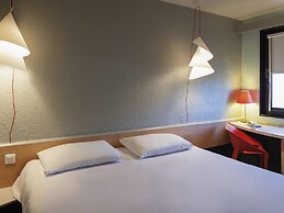 ibis Moulins Sud