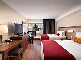 Huntingdon Hotel and Suites