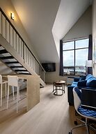 Huntingdon Hotel and Suites