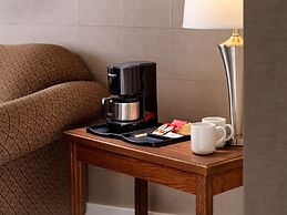 Huntingdon Hotel and Suites