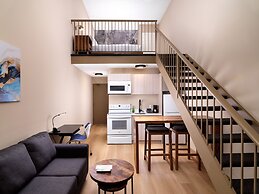 Huntingdon Hotel and Suites