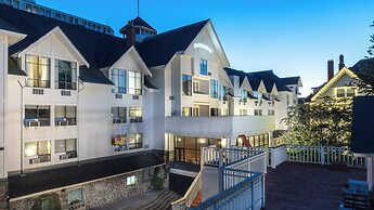 Huntingdon Hotel and Suites