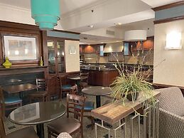 Troy Inn & Suites