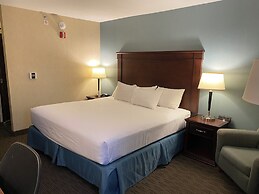 Troy Inn & Suites