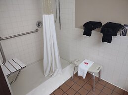 Motel 6 Concordia, MO