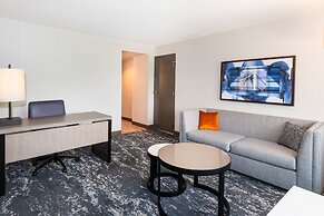 Pittsburgh Airport Marriott