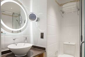 Doubletree by Hilton Bath