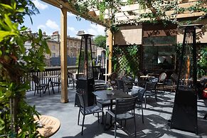 Doubletree by Hilton Bath