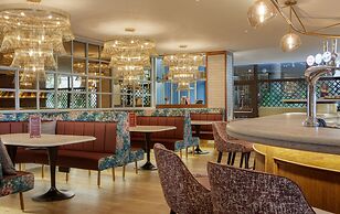 Doubletree by Hilton Bath