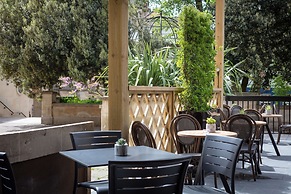 Doubletree by Hilton Bath