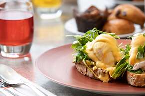 Doubletree by Hilton Bath