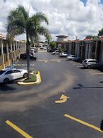 Quality Inn Airport - Cruise Port