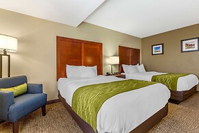 Comfort Inn & Suites Phoenix North / Deer Valley