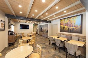 Aspenalt Lodge