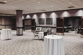 Somerset Inn