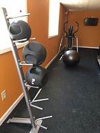 Days Inn by Wyndham Queensbury/Lake George