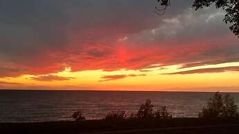 Days Inn by Wyndham Queensbury/Lake George