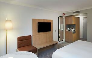 Hilton Cobham