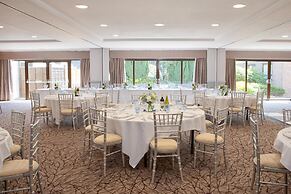 Hilton Cobham