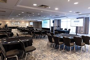 Hilton Cobham