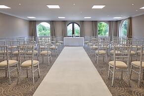 Hilton Cobham