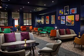 Hilton Cobham