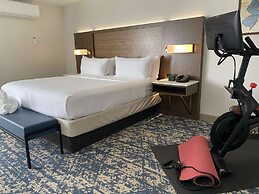 DoubleTree by Hilton Tinton Falls - Eatontown