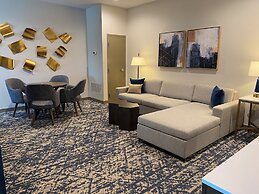 DoubleTree by Hilton Tinton Falls - Eatontown