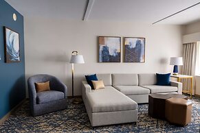 DoubleTree by Hilton Tinton Falls - Eatontown