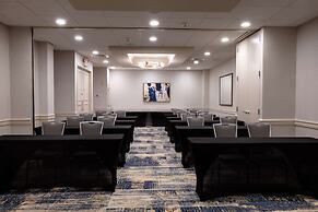 DoubleTree by Hilton Tinton Falls - Eatontown