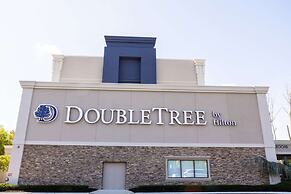 DoubleTree by Hilton Tinton Falls - Eatontown