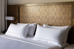 DoubleTree by Hilton Tinton Falls - Eatontown