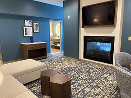 DoubleTree by Hilton Tinton Falls - Eatontown