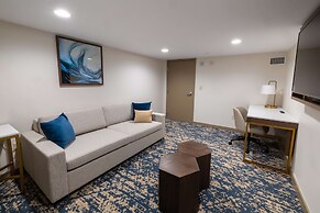 DoubleTree by Hilton Tinton Falls - Eatontown