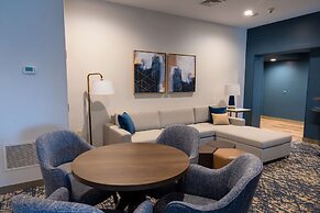 DoubleTree by Hilton Tinton Falls - Eatontown