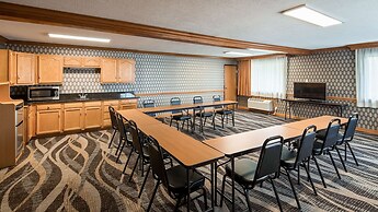Best Western Plus North Canton Inn & Suites
