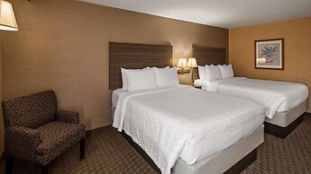 Best Western Plus North Canton Inn & Suites