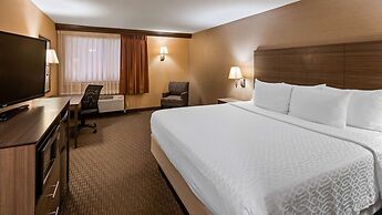 Best Western Plus North Canton Inn & Suites