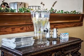 Best Western Plus North Canton Inn & Suites