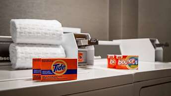 Best Western Plus North Canton Inn & Suites