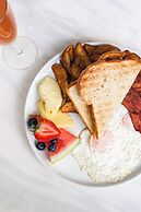 Delta Hotels by Marriott Calgary South