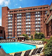 Sheraton Harrisburg Hershey Hotel