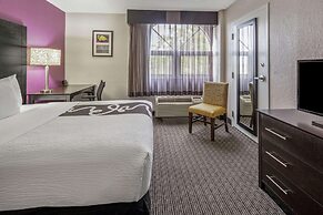 La Quinta Inn & Suites by Wyndham Miami Lakes