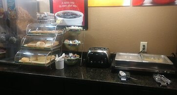 Econo Lodge Luverne I-90