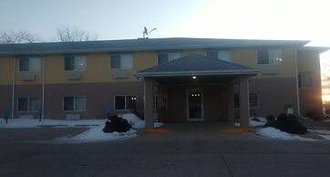 Econo Lodge Luverne I-90
