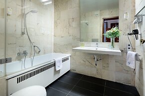 Eurostars Park Hotel Maximilian