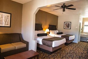 Mockingbird Inn & Suites