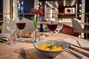 Canopy by Hilton Madrid Castellana