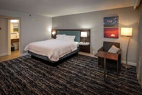 Hampton Inn Long Island / Commack